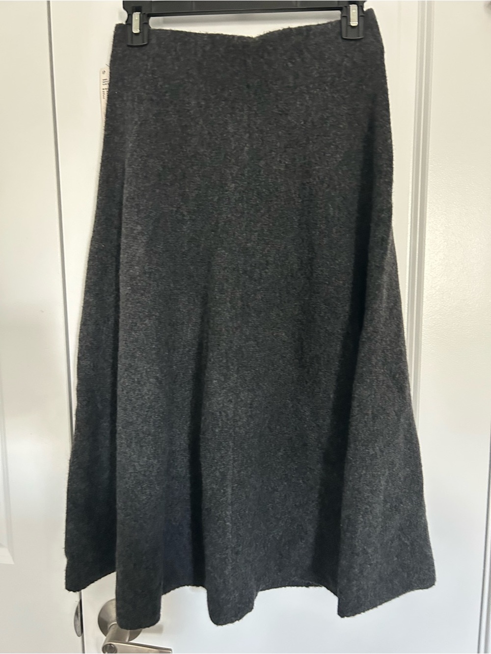 Uniqlo Dark Charcoal A-Line Wool Blend Skirt